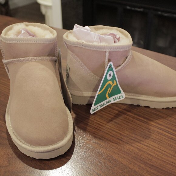 Brand NEW! Authentic Australian Heritage UGG Boots by SINCE 1974™ - Picture 5 of 7